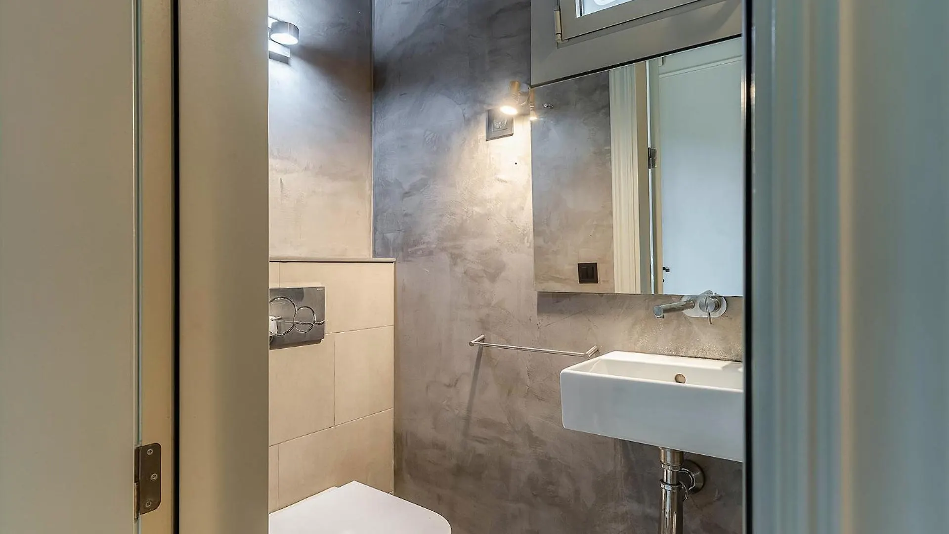 2165 - Ab Casa Saltor Apartment Barcelona Spain