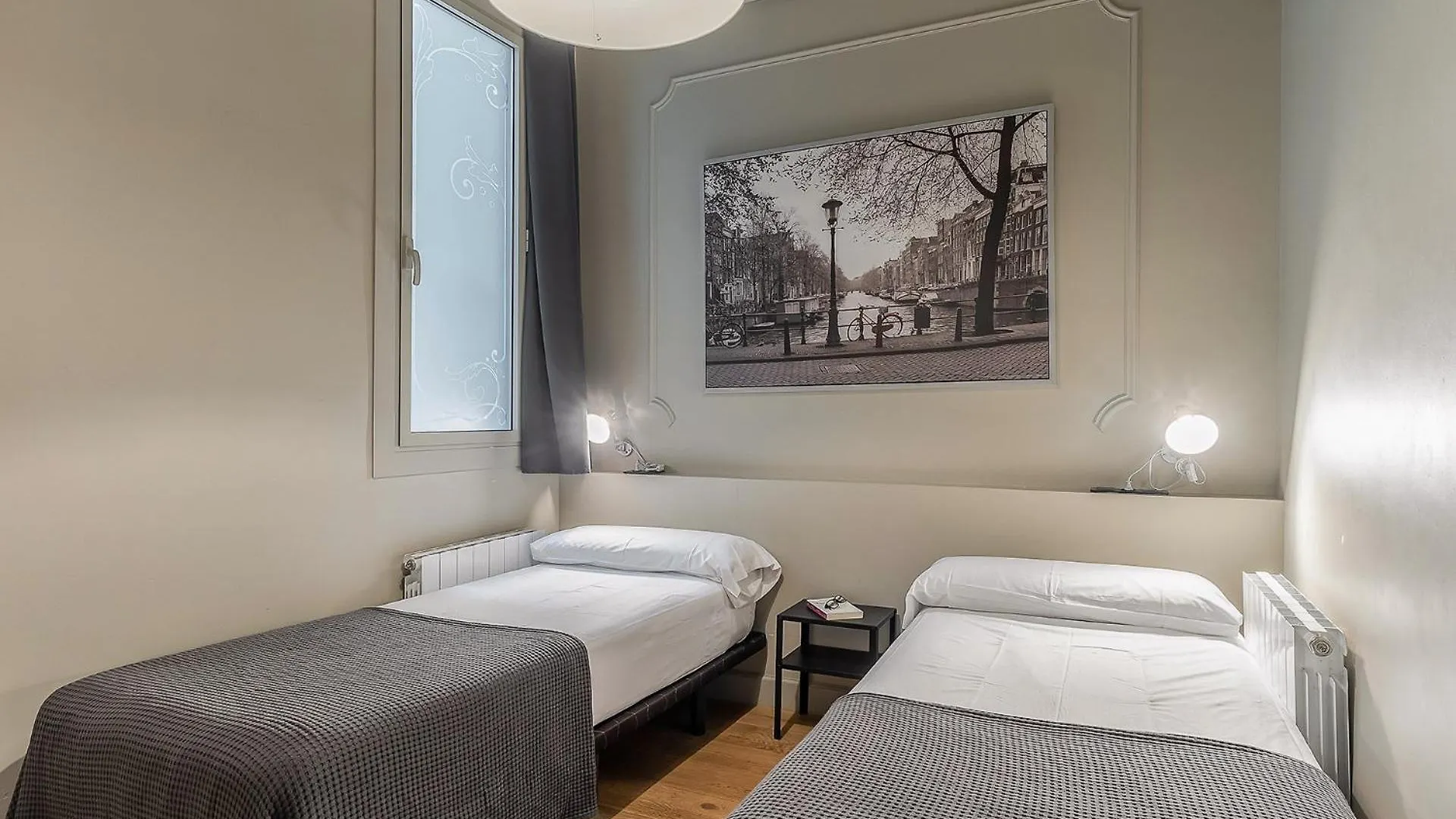 2165 - Ab Casa Saltor Apartment Barcelona Spain